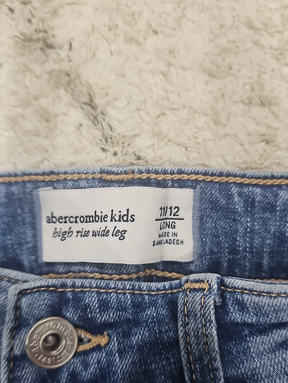 Bundle Abercrombie Jeans For Kids. Size 11/12
